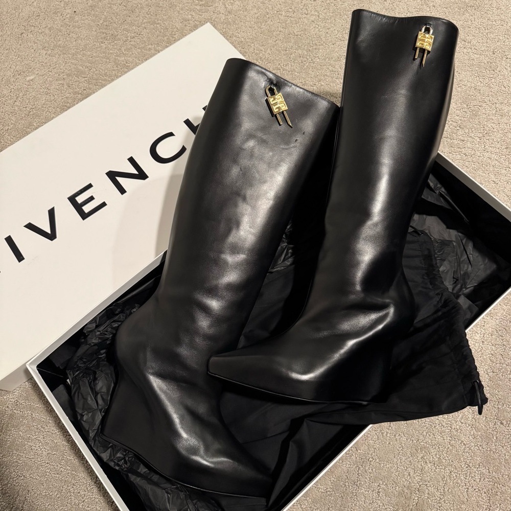 GIVENCHY Black G-Lock Boots size 9